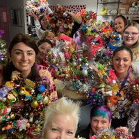 Muck N Brass Sunday November 19th Kitsch Wreath In House 3pm-6pm