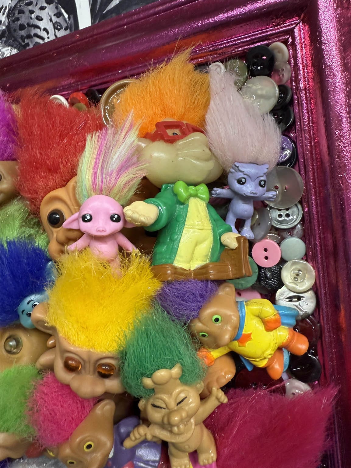 Muck N Brass art Toys R Art 138 Trolls with Pink frame