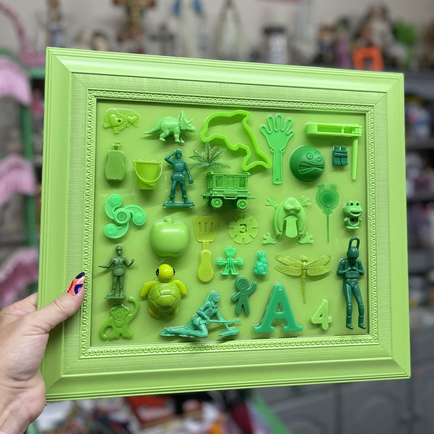 Muck N Brass Toys R Art Colours - Green