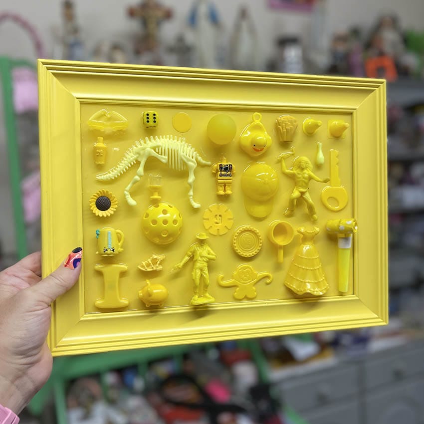 Muck N Brass Toys R Art Colours - Yellow