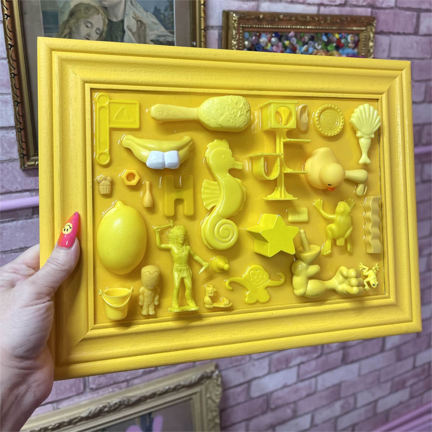 Muck N Brass Toys R Art Colours - Yellow